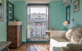 Lisbon Heart Apartments - White Apartment By Lovelystay